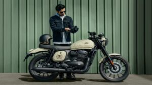 Jawa 42 Ivory Launch: रेट्रो-स्टाइलिश लुक वाली नई बाइक, Royal Enfield को देगी टक्कर